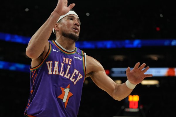 Pierce: The Suns should consider trading Booker, who is still in his prime and eager to compete for the championship