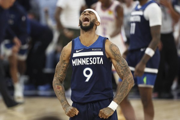 Fischer: The Eagles and Timberwolves sign for Alexander Walker to negotiate actively