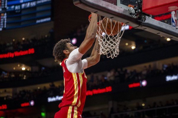 Supplement the front line! Shams: 76ers will sign a two-way contract with Barlow