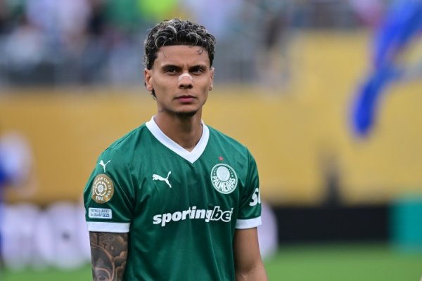 Roma: Roma has a total price of 25 million euros to buy Rios, and a five-year contract is offered to players with an annual salary of 2.5 million yuan