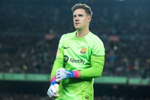 Reporter: Ter Stegen arrives at Ganber Sports City and is expected to meet Frick today
