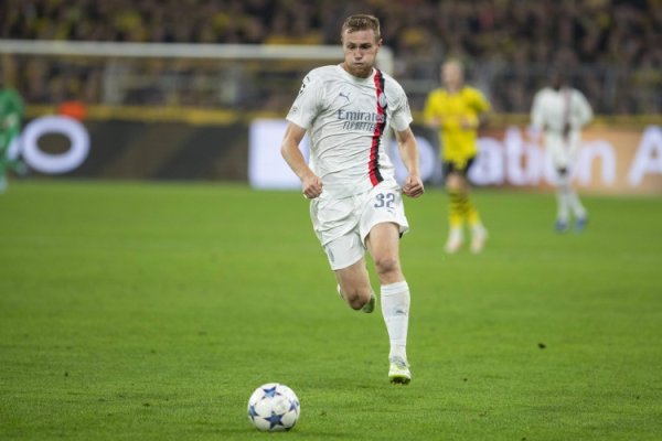 Longo: Bologna s 1 million euro loan + 7 million euro buyout quote Milan midfielder Poberga