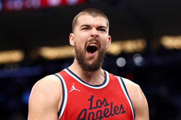 Reporter: Everyone says the Clippers are too old, but their second most important player is only 28 years old and at their peak