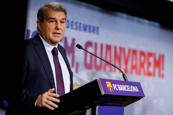 Laporta: Although it is impossible to play the Gambor Cup there on August 10, Barcelona wants to return to Camp Nou as soon as possible