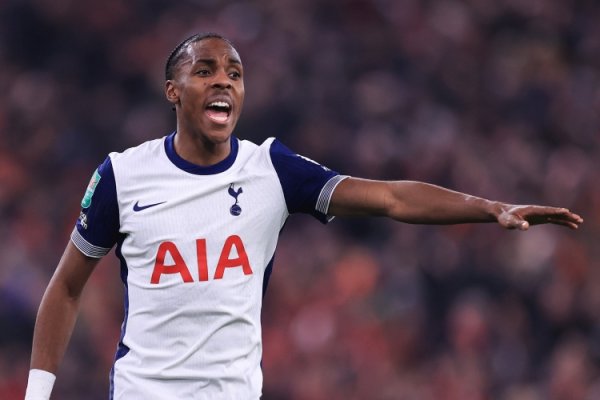 Thames: Terr lost to the Champions League list, and three places are needed because Tottenham lacks the team s youth training