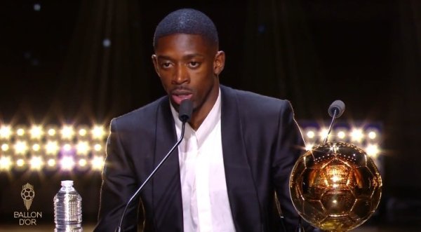 Dembele talks about the reason for crying: after mentioning my family and the people around me, I can t control my emotions