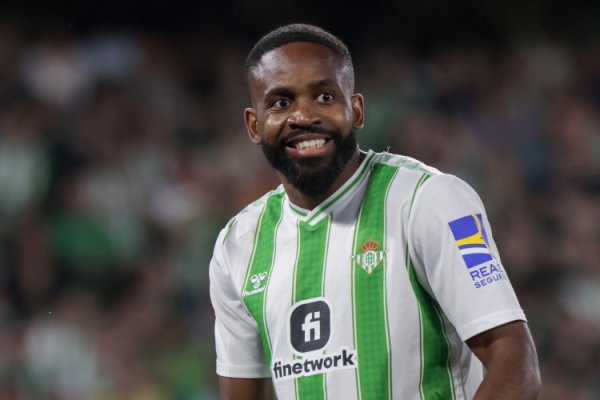 Foreign wars and internal skills! Bakambu Betis s domestic competitions in 37 games, and 9 goals in 16 European competitions