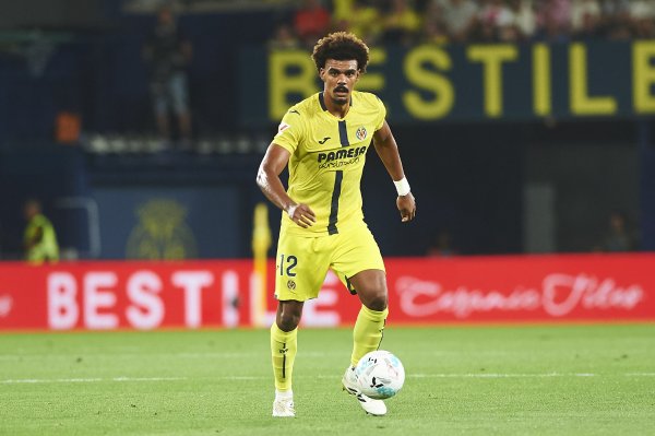 Agent talks about Vega not staying at Juventus: Management changes have led to Juventus delaying decision making