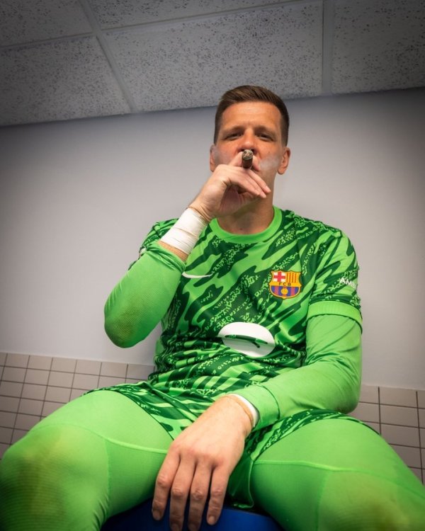 Szczesny: After winning the championship, Laporta gave me a good cigar, and that moment was so satisfying