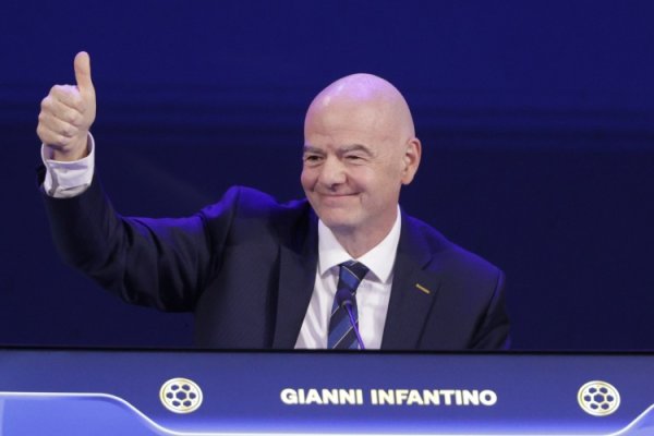 FIFA President: Italy must have the most beautiful stadium, if not everyone should go home