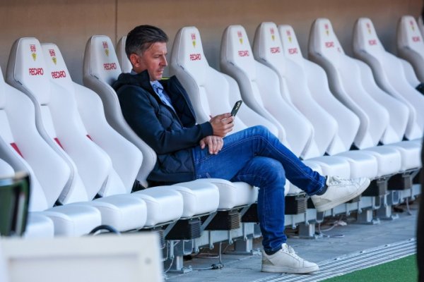 De Sky: Borussia has contacted former Augsburg director Jurendich, but Schröder is still the first choice