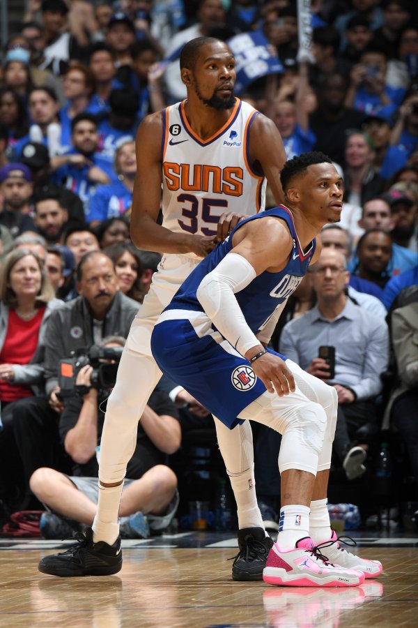 Durant’s mother arrogantly called Westbrook: If you dare not come over and say hello to me, try it!