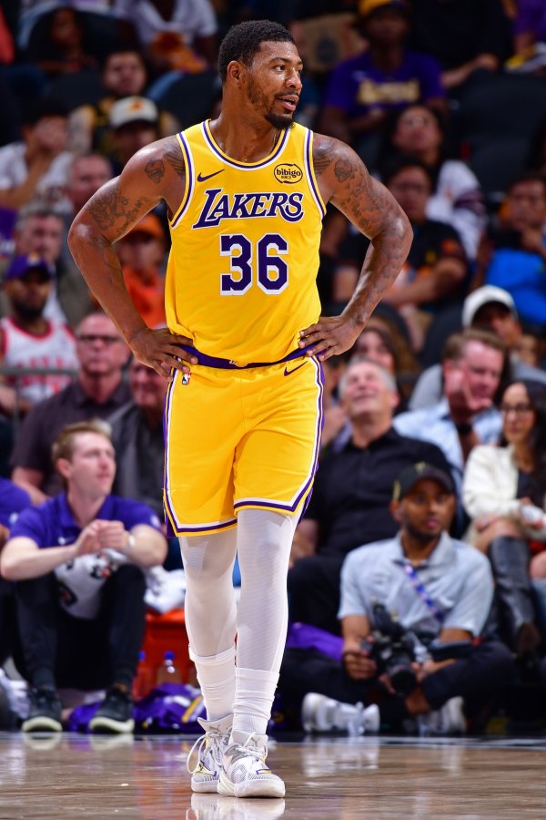 4 steals! Redick talks about Smart: He is ready to shoot and is very active on the defensive end