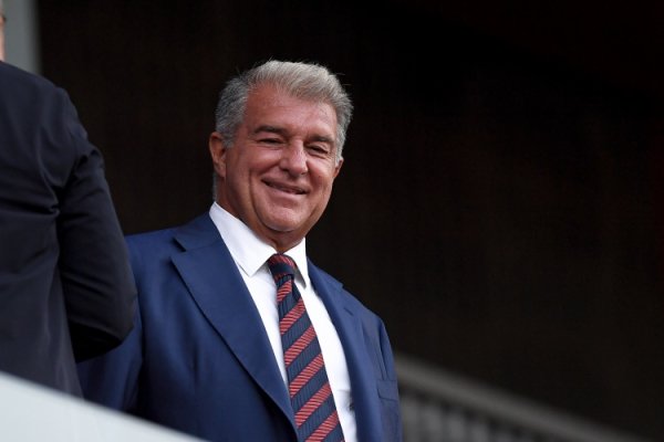 World Sports: Barcelona today held the last regular general meeting of the Laporta era