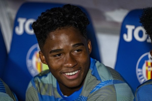 Still 0 appearances this season! Romano: 19-year-old Enderrick is expected to leave Real Madrid on loan in January