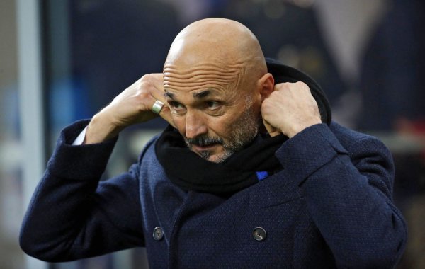He has coached Roma, Inter Milan and Juventus successively. Spalletti is the third person since 1930.