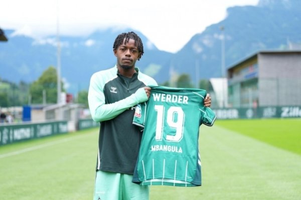 Sold at a loss! The 21-year-old Mbangula scored 3 goals and 3 assists in 9 games, and was sold to Juventus for only 10 million