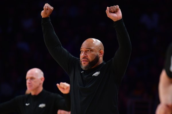 Really the Hamm Cup? The Bucks won 9 consecutive victories in the NBA Cup group stage across the season. Assistant coach Ham personally went 15-0.