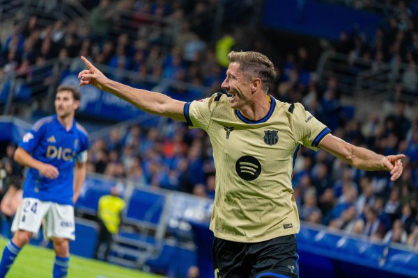 De Sky: Lewandowski is not considering leaving Barcelona in the winter window, nor does he plan to retire next summer